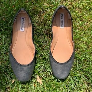 Steve Madden Black Flats